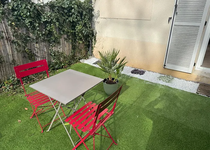 Appartement Cosy Avec Jardin Privatif Et Garage